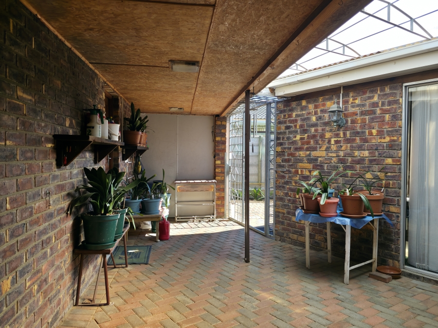 3 Bedroom Property for Sale in Noorsekloof Eastern Cape